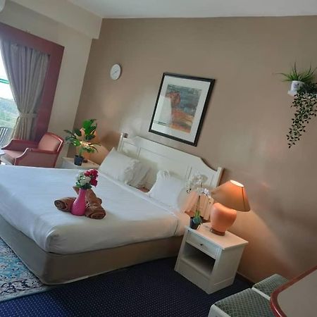 Seaview Deluxe Studio Couples Room S Tanjung Bungah (Penang) Exterior foto