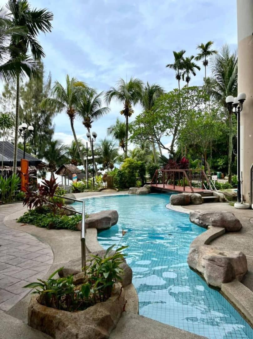 Seaview Deluxe Studio Couples Room S Tanjung Bungah (Penang) Exterior foto